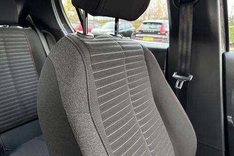 MF20FYA PEUGEOT 208 1.2 PureTech Active Euro 6 (s/s) 5dr Thumbnail #60