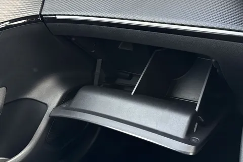 MF20FYA PEUGEOT 208 1.2 PureTech Active Euro 6 (s/s) 5dr Thumbnail #62