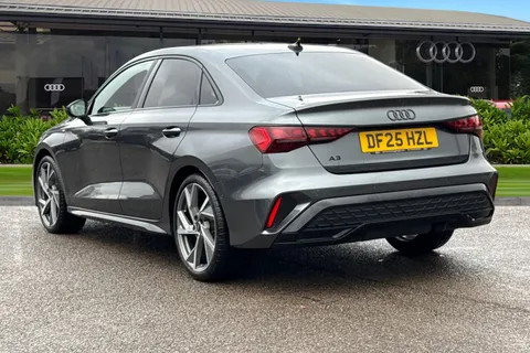 DF25HZL Audi A3 Black Edition 35 TFSI  150 PS 6-speed Thumbnail #3