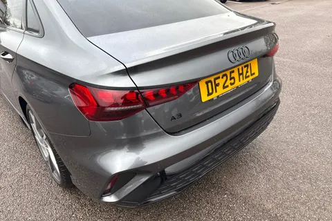 DF25HZL Audi A3 Black Edition 35 TFSI  150 PS 6-speed Thumbnail #9