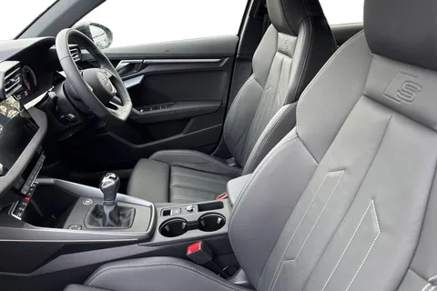 DF25HZL Audi A3 Black Edition 35 TFSI  150 PS 6-speed Thumbnail #17