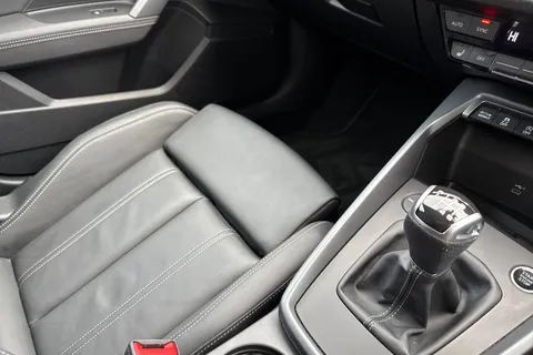 DF25HZL Audi A3 Black Edition 35 TFSI  150 PS 6-speed Thumbnail #21