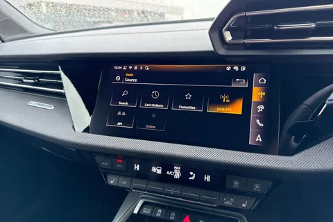 DF25HZL Audi A3 Black Edition 35 TFSI  150 PS 6-speed Thumbnail #31