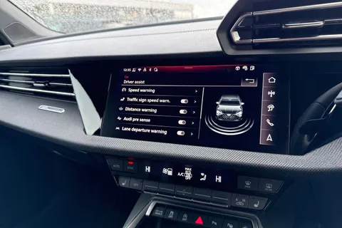 DF25HZL Audi A3 Black Edition 35 TFSI  150 PS 6-speed Thumbnail #41