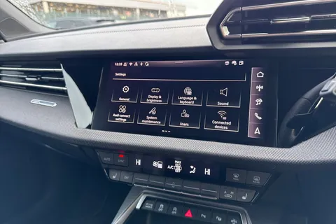 DF25HZL Audi A3 Black Edition 35 TFSI  150 PS 6-speed Thumbnail #45