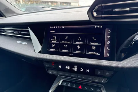 DF25HZL Audi A3 Black Edition 35 TFSI  150 PS 6-speed Thumbnail #46