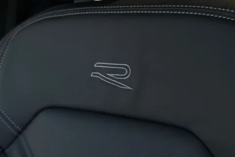 MV75UMJ Volkswagen Touareg 3.0 V6 TDI 4Motion 286 Black Edition 5dr Tip Auto Thumbnail #38