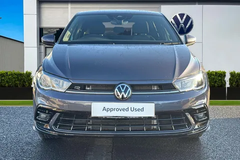 DF74KVP Volkswagen Polo 1.0 TSI 115 R-Line 5dr DSG **HEATED SEATS + 17' BERGAMO** Thumbnail #7