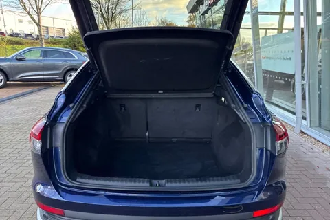 7 of 59 for Audi Q4 e-tron Q4 Sportback S line 40 e-tron 150,00 kW