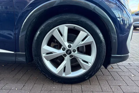 11 of 59 for Audi Q4 e-tron Q4 Sportback S line 40 e-tron 150,00 kW