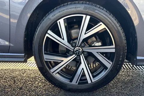 DF74KVP Volkswagen Polo 1.0 TSI 115 R-Line 5dr DSG **HEATED SEATS + 17' BERGAMO** Thumbnail #12