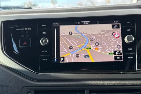 DF74KVP Volkswagen Polo 1.0 TSI 115 R-Line 5dr DSG **HEATED SEATS + 17' BERGAMO** Thumbnail #18