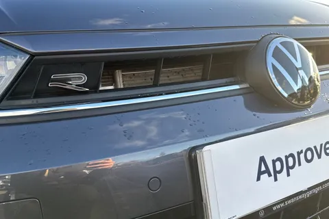 DF74KVP Volkswagen Polo 1.0 TSI 115 R-Line 5dr DSG **HEATED SEATS + 17' BERGAMO** Thumbnail #29