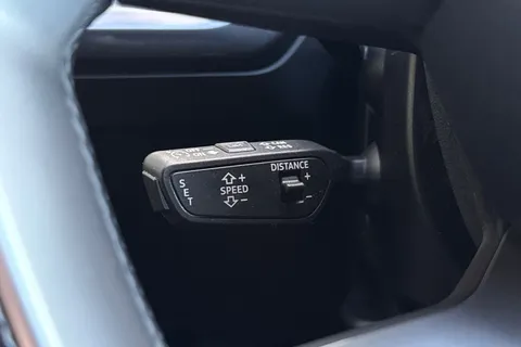 40 of 59 for Audi Q4 e-tron Q4 Sportback S line 40 e-tron 150,00 kW