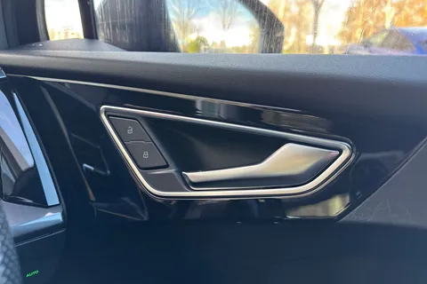 42 of 59 for Audi Q4 e-tron Q4 Sportback S line 40 e-tron 150,00 kW