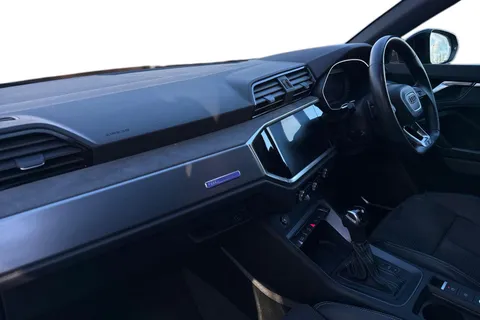 DS19OPZ Audi Q3 Vorsprung 35 TFSI  150 PS S tronic Thumbnail #10