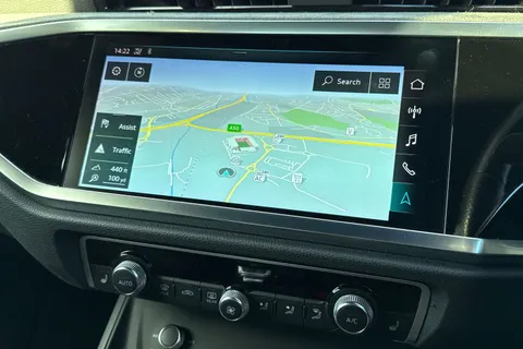 DS19OPZ Audi Q3 Vorsprung 35 TFSI  150 PS S tronic Thumbnail #13