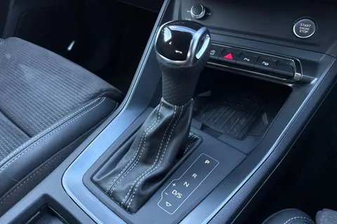 DS19OPZ Audi Q3 Vorsprung 35 TFSI  150 PS S tronic Thumbnail #21