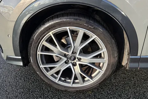 DS19OPZ Audi Q3 Vorsprung 35 TFSI  150 PS S tronic Thumbnail #25