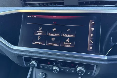 DS19OPZ Audi Q3 Vorsprung 35 TFSI  150 PS S tronic Thumbnail #32