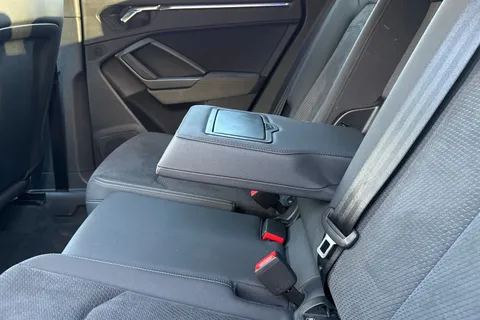 DS19OPZ Audi Q3 Vorsprung 35 TFSI  150 PS S tronic Thumbnail #48