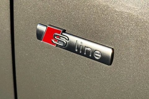 DS19OPZ Audi Q3 Vorsprung 35 TFSI  150 PS S tronic Thumbnail #57