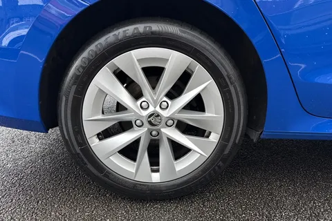 YC72FYS Škoda Octavia 1.5 TSI ACT SE L Euro 6 (s/s) 5dr Thumbnail #8