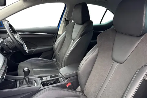 YC72FYS Škoda Octavia 1.5 TSI ACT SE L Euro 6 (s/s) 5dr Thumbnail #12