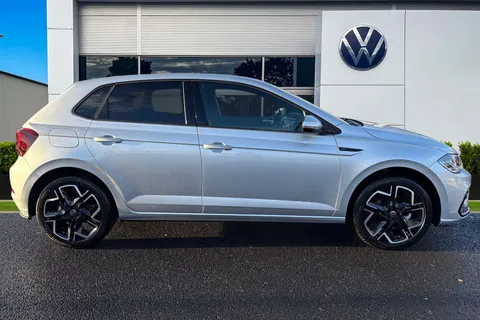 KR25YOM Volkswagen Polo 1.0 TSI 115 R-Line 5dr DSG **17' YORK ALLOYS + HEATED SEATS** Thumbnail #4
