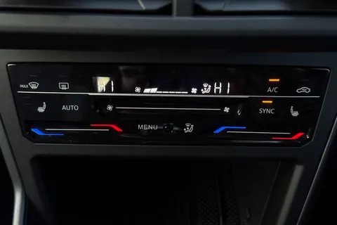 KR25YOM Volkswagen Polo 1.0 TSI 115 R-Line 5dr DSG **17' YORK ALLOYS + HEATED SEATS** Thumbnail #20