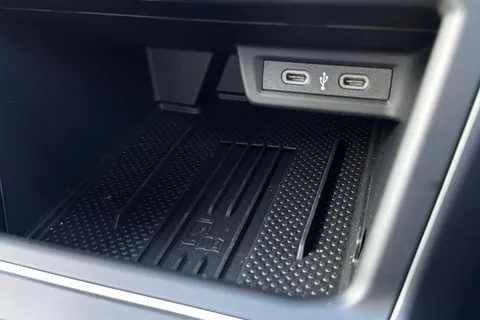 KR25YOM Volkswagen Polo 1.0 TSI 115 R-Line 5dr DSG **17' YORK ALLOYS + HEATED SEATS** Thumbnail #37