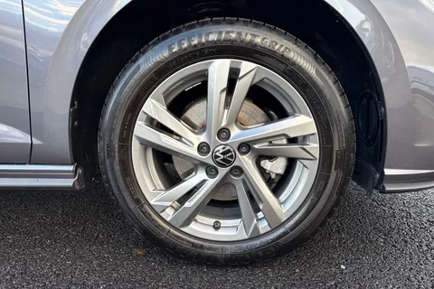 DE25YHP Volkswagen Polo 1.0 TSI 115 R-Line 5dr DSG Thumbnail #13