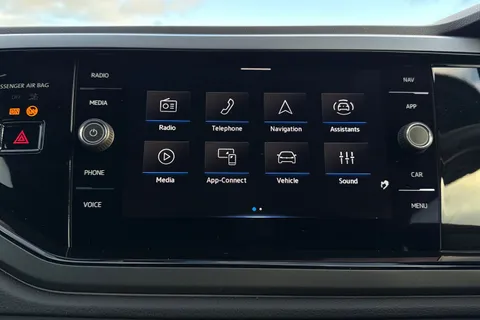 DE25YHP Volkswagen Polo 1.0 TSI 115 R-Line 5dr DSG Thumbnail #18