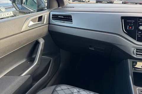 DE25YHP Volkswagen Polo 1.0 TSI 115 R-Line 5dr DSG Thumbnail #21