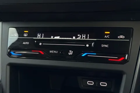 DE25YHP Volkswagen Polo 1.0 TSI 115 R-Line 5dr DSG Thumbnail #23