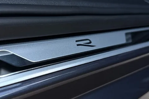 DE25YHP Volkswagen Polo 1.0 TSI 115 R-Line 5dr DSG Thumbnail #33