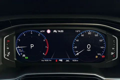 DE25YHP Volkswagen Polo 1.0 TSI 115 R-Line 5dr DSG Thumbnail #37