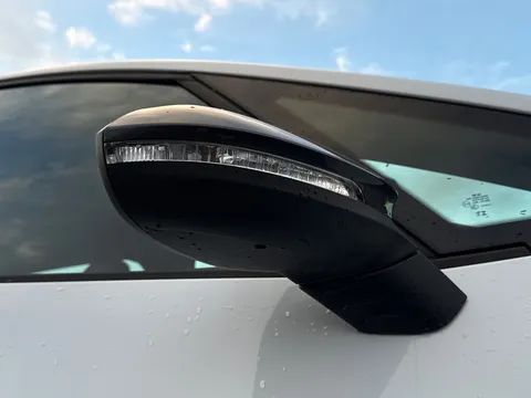  CUPRA Born e-Boost 59kWh V1 Auto 5dr Thumbnail #25