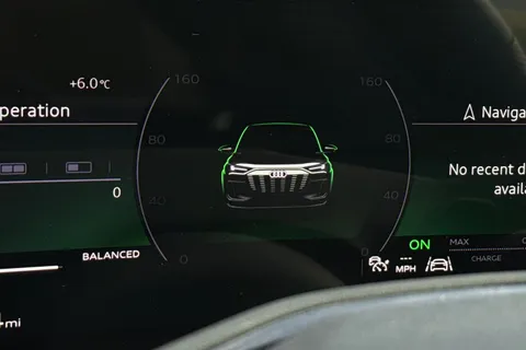 36 of 62 for Audi Q6 E-Tron Q6 SUV Edition 1 e-tron performance 225,00 kW