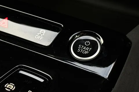 45 of 62 for Audi Q6 E-Tron Q6 SUV Edition 1 e-tron performance 225,00 kW