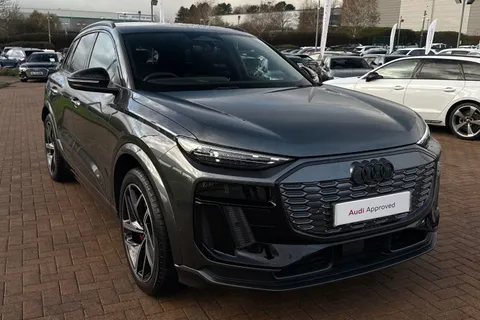 57 of 62 for Audi Q6 E-Tron Q6 SUV Edition 1 e-tron performance 225,00 kW