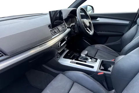 DA22MYB Audi Q5 S line 40 TDI quattro 204 PS S tronic Thumbnail #16