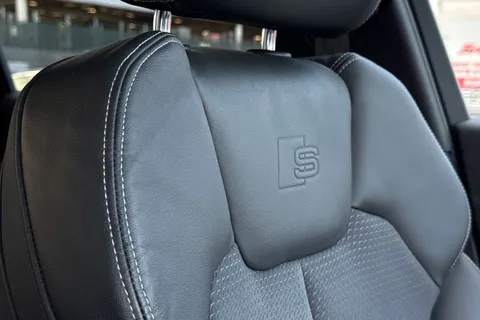 DA22MYB Audi Q5 S line 40 TDI quattro 204 PS S tronic Thumbnail #54