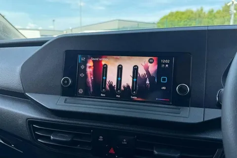 46 of 51 for Volkswagen Caddy C20 Cargo Commerce SWB 102PS 2.0 TDI Manual - Air Con / App Connect