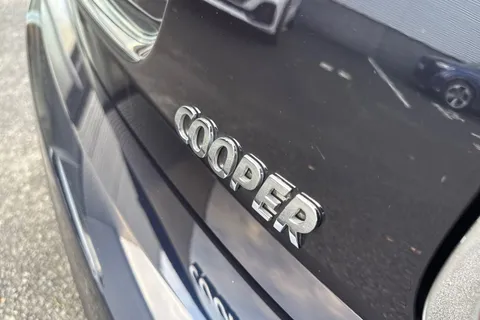 PX72XHE Mini Hatch 1.5 Cooper Exclusive Steptronic Euro 6 (s/s) 5dr Thumbnail #34