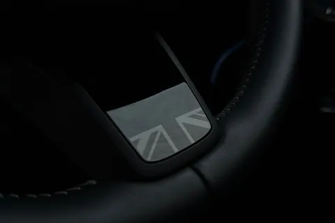 PX72XHE Mini Hatch 1.5 Cooper Exclusive Steptronic Euro 6 (s/s) 5dr Thumbnail #61