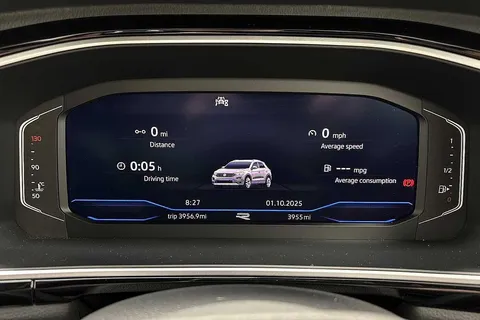 DG25YVD Volkswagen T-Roc 1.5 TSI R-Line 5dr Thumbnail #11