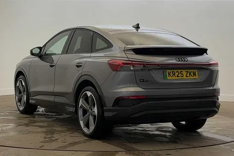 KR25ZKM Audi Q4 e-tron Q4 Sportback Black Edition 45 e-tron  210,00 kW Thumbnail #3