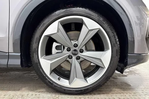 KR25ZKM Audi Q4 e-tron Q4 Sportback Black Edition 45 e-tron  210,00 kW Thumbnail #5