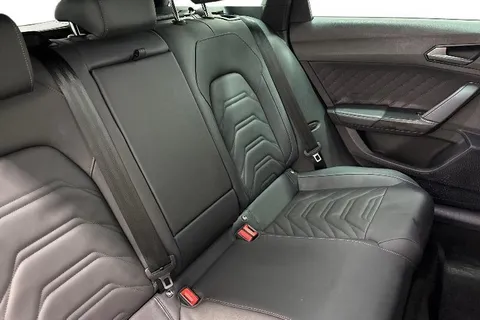 KY74LDV CUPRA Leon 1.5 eHybrid 25.8kWh V3 DSG Euro 6 (s/s) 5dr Thumbnail #10